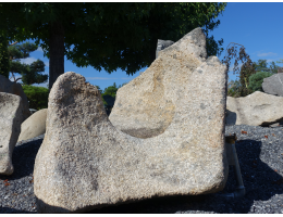 Vogelbad,Wasserfindling - Findling 1278