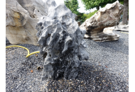 Findling 1196 - Quellstein,Wasserfindling