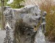 Wasserspiel mit Figur 1