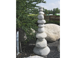 Raritäten,Skulpturen aus Stein,Steinmannli mit Wasser,Wasserfindling - Findling 521