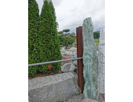 Hinkelstein,Monolith,Solitärfindlinge für Gärten - Findling 1059